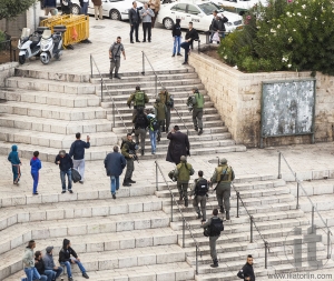 Israeli soldiers apprehend terrorist. Jerusalem. Israel.