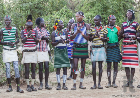 Boys and girls at the traditional evangaty ceremony. Turmi, Ethi