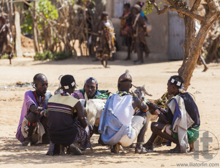 Hamar man at village market.