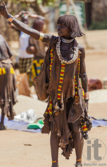 Hamar woman at village market.