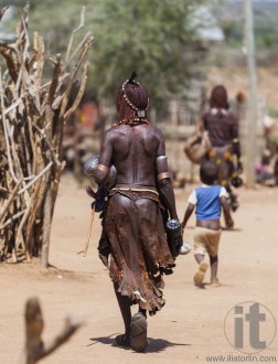 Hamar woman at village market.
