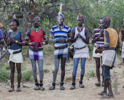 Boys and girls at the traditional evangaty ceremony. Turmi, Ethi