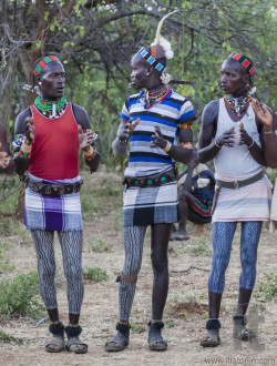 Boys and girls at the traditional evangaty ceremony. Turmi, Ethi