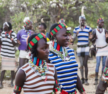 Boys and girls at the traditional evangaty ceremony. Turmi, Ethi