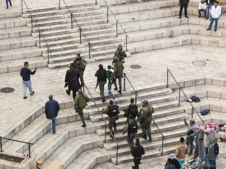Israeli soldiers apprehend terrorist. Jerusalem. Israel.