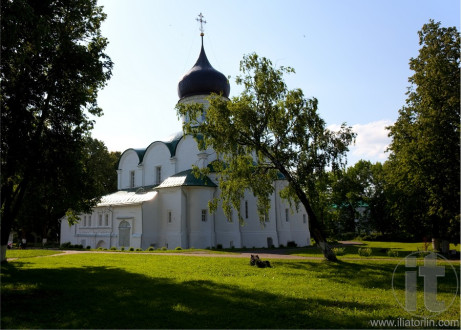 View to Thrinity Cathedral. Alexandrov. Moscow region.Russia