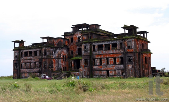 Abandoned hotel 'Bokor Palace' in Ghost town Bokor Hill station near the town of Kampot. Cambodia.