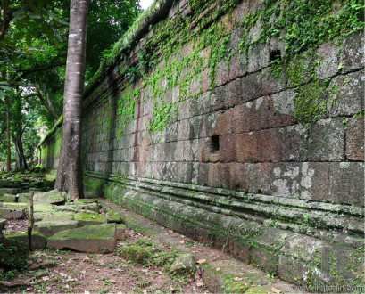 Wall around Royal enclosure and Phimeanakas temple. Angkor, Siem Reap. Cambodia