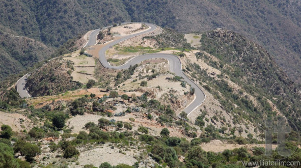 Road Karen to Massawa via Filfil Solomona. Eritrea. Africa.
