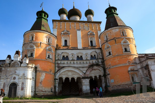 Gate church. Borisoglebsy monastery. Russia