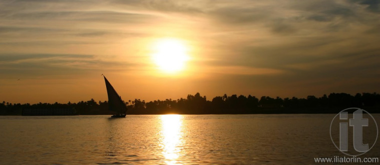 Felucca on the Nile. Sunset.