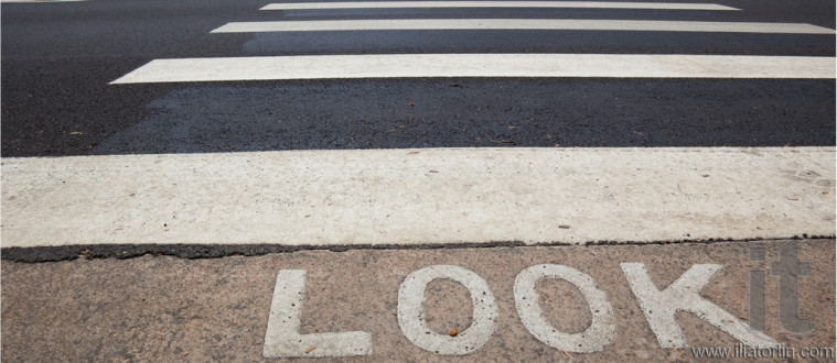 Pedestrian crossing (zebra).