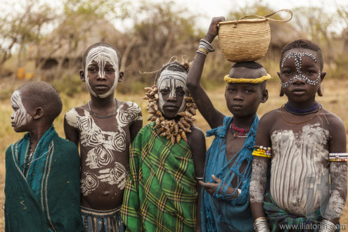 Unidentified children from Mursi tribe in Mirobey village. Mago