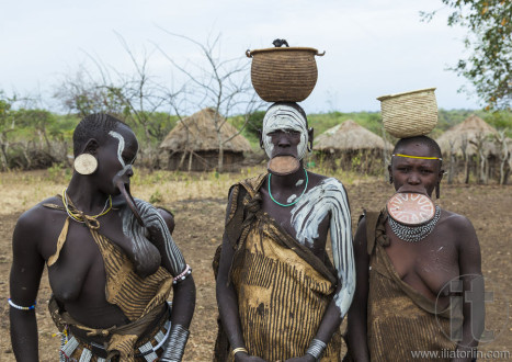 Women from Mursi tribe in Mirobey village. Mago National Park. O